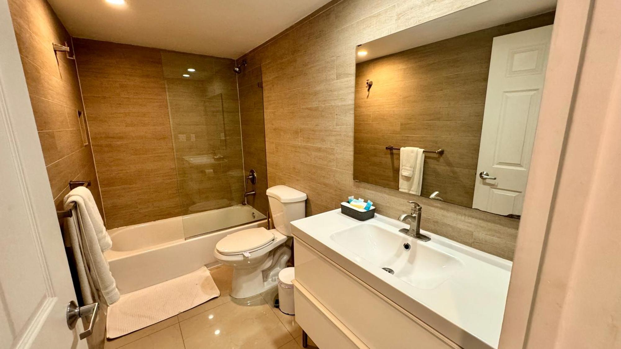 Sunny Isles, Beach Life! Parking Included Miami Beach Exterior foto